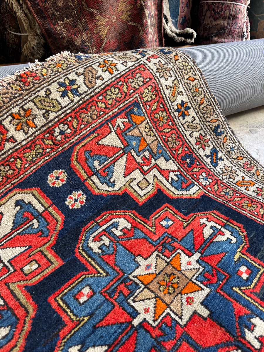 Small Vintage Tribal Persian Rug / 3'5 x 5' Tribal Rug #3811