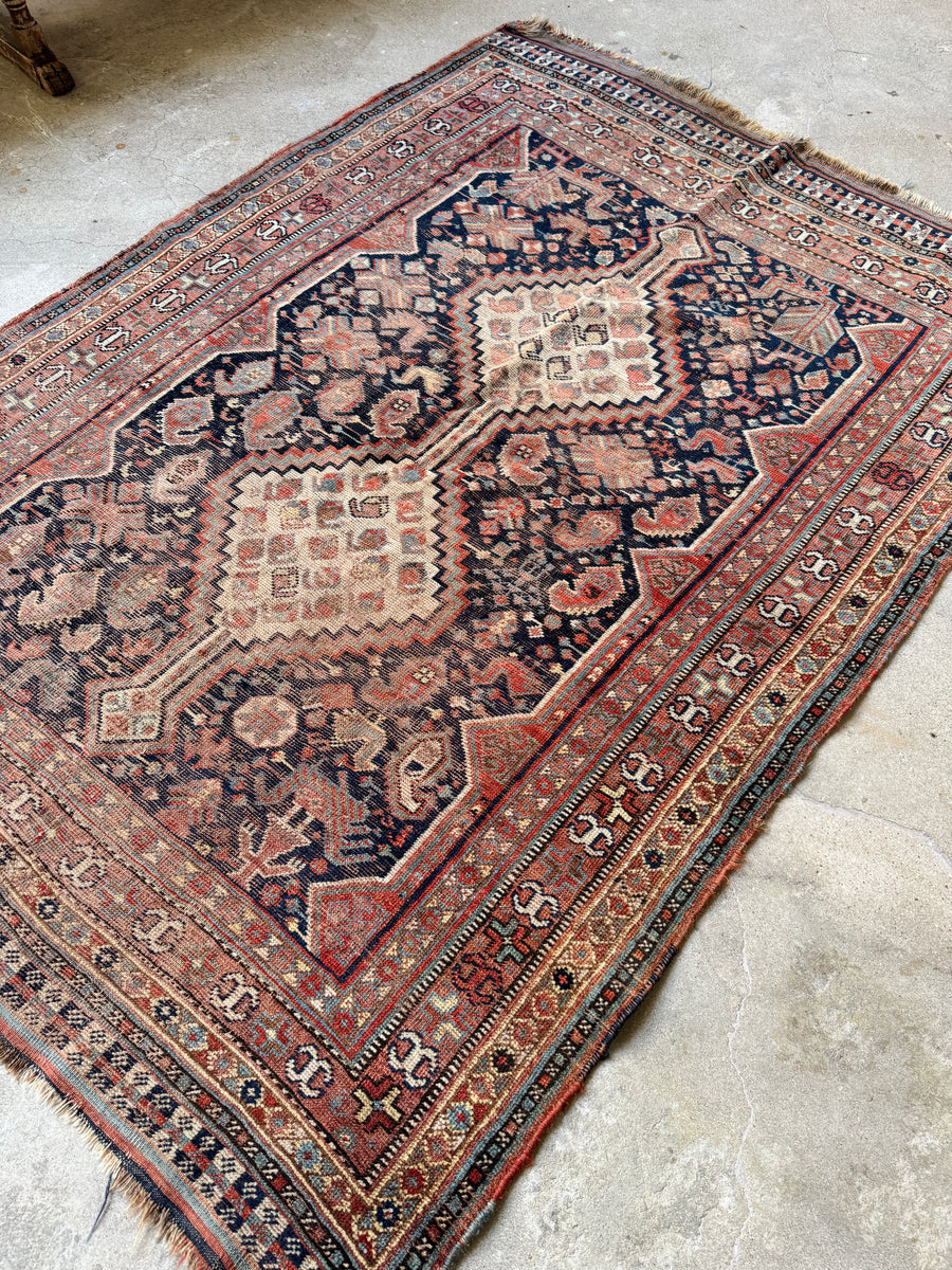 Worn Antique Persian Shabby Chic Shiraz Rug / 4'4 x 6'1 Persian