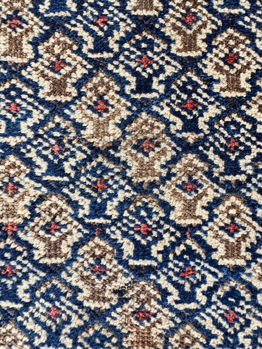ラグ・カーペット Baluch player rug Antique Persian Baluch Nomadic Tribal Rug / 3'9 x 5'5 Rug #3842