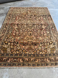 Fine antique Persian Tabriz rug in excellent condition with exceptional craftsmanship.