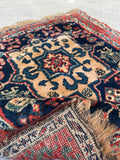 2' x 2' Antique Bag face rug #2319 / antique bagface - Blue Parakeet Rugs
