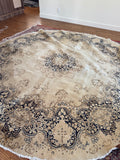 9'5 x 9'5 Round Persian Ivory rug #2201 / 10x10 Vintage Rug