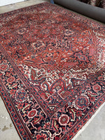 Vintage Persian Heriz / 10’3 x 13’8 Rug #4065