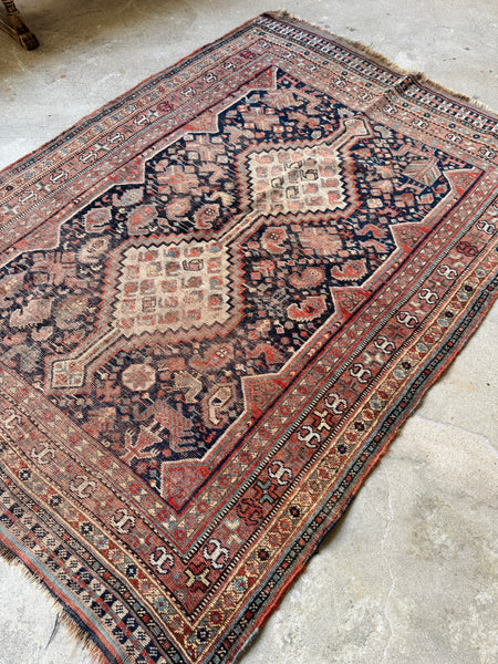 Worn Antique Persian Shabby Chic Shiraz Rug / 4'4 x 6'1 Persian