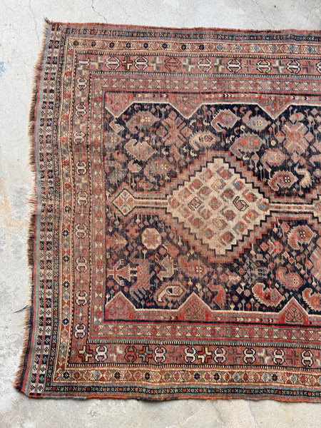 Worn Antique Persian Shabby Chic Shiraz Rug / 4'4 x 6'1 Persian