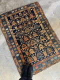 Small Antique Persian Rug / 3’2 x 4’6 Rug #4395
