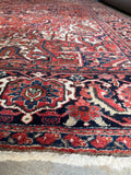 Vintage Persian Heriz / 10’3 x 13’8 Rug #4065
