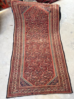 Early 20th century Ferahan rug featuring delicate natural dye work

