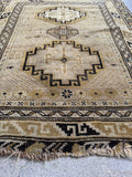 Small Neutral Antique Scatter Mat / 2'2 x 2'7 Rug #4316