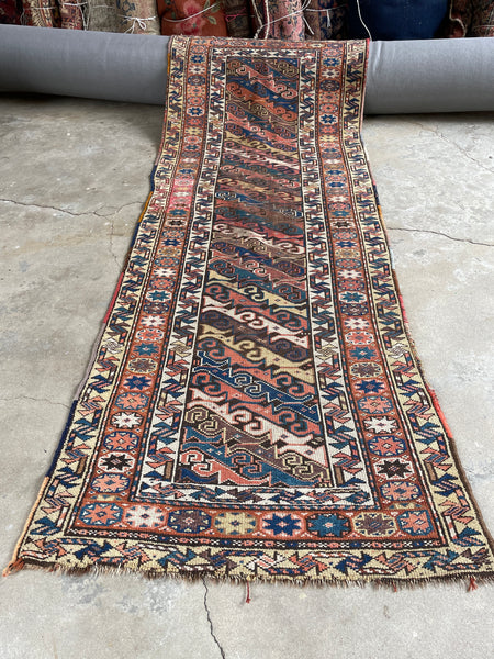 antique runner