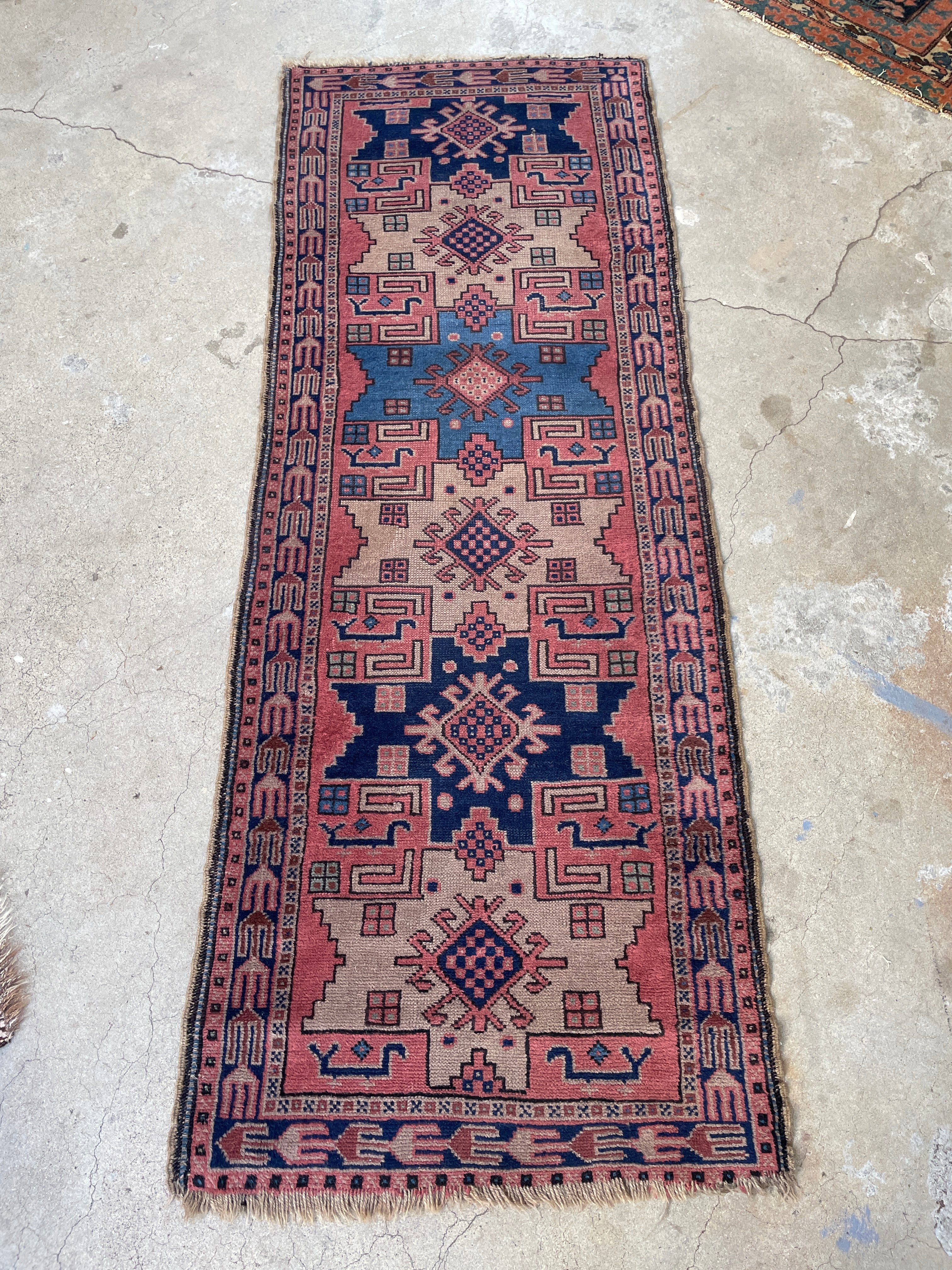 80.5×132\"Capricious” ViNTAGE TURKiSH RUG P1432399.jpg?v=1749366080&