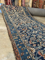 Detail of abstract motifs in the main border.
