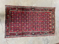2’6 x 4’ Vintage Persian Rug #1197-B / Small Vintage Rug