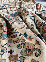 Preserved Sultanabad Mahal rug with floral interlocked pattern.