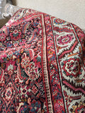 pink and ivory contrast in rug detailing
