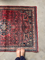 One end showing ornate design and ombre effect.