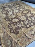 Neutral toned Agra rug showing milk chocolate and gold hues.