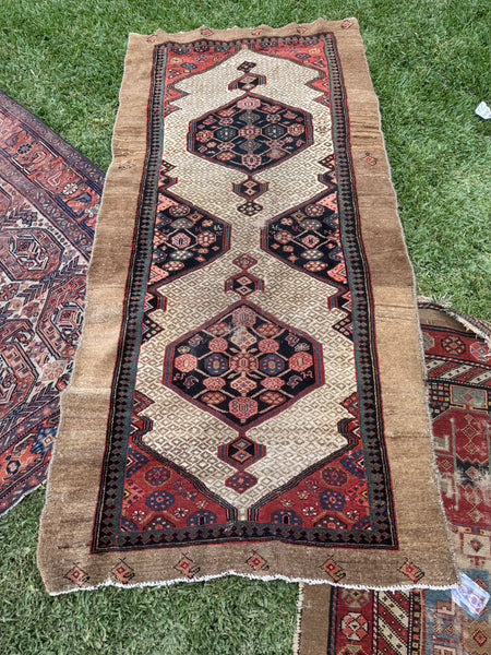 Vintage Persian Camel Hair Runner / 3’6 x 7’4 Persian Rug #3675-C