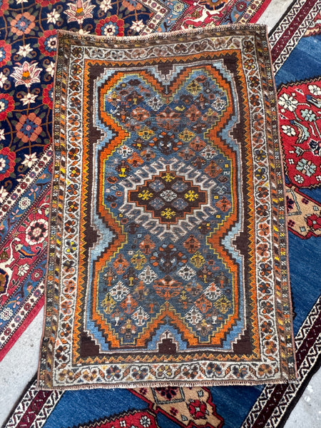 Small Antique Tribal Persian Scatter Rug / 2'7 x 3'10 Persian