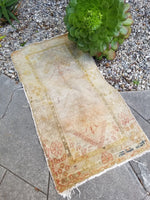 2'1 x 4'3 Antique Turkish Rug Mat / Neutral vintage rug (#619) - Blue Parakeet Rugs
