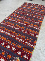 4’8 x 10’10 Vintage Flat Weave Kilim rug - Blue Parakeet Rugs