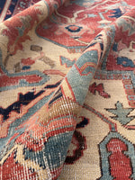 9'6 x 12' Antique Serapi rug with ivory spandrels #2079 / 10x12 Vintage Rug - Blue Parakeet Rugs