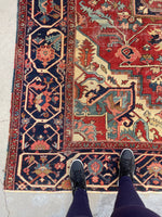 9'6 x 12' Antique Serapi rug with ivory spandrels #2079 / 10x12 Vintage Rug - Blue Parakeet Rugs