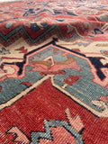 9'6 x 12' Antique Serapi rug with ivory spandrels #2079 / 10x12 Vintage Rug - Blue Parakeet Rugs