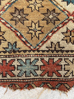 [vintage rugs] - Blue Parakeet Rugs