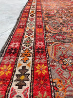 [vintage rugs] - Blue Parakeet Rugs