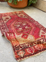 1'6 x 2'7 Antique Turkish scatter rug #2086 / 2x3 Vintage Rug - Blue Parakeet Rugs