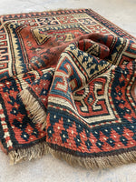 2'8 x 4'4 Antique Caucasian scatter rug #2252 / 3x4 Vintage Rug - Blue Parakeet Rugs