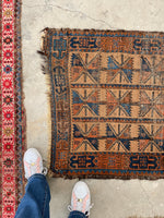 2'9 x 4'4 Antique Baluch rug #2446 / small vintage rug - Blue Parakeet Rugs
