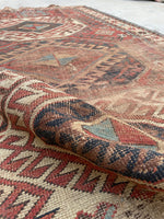 [vintage rugs] - Blue Parakeet Rugs