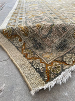 7'10 x 10'4 Antique Ivory ground Mahal rug #1959ML / 8x10 Vintage Rug - Blue Parakeet Rugs