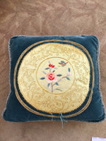 [vintage rugs] - Blue Parakeet Rugs