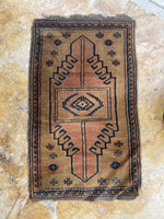 [vintage rugs] - Blue Parakeet Rugs