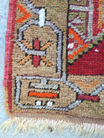 1'8 x 3'2 Antique Anatolian Turkish scatter rug (#942ML) - Blue Parakeet Rugs