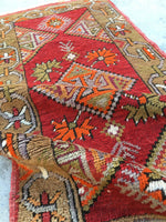 1'8 x 3'2 Antique Anatolian Turkish scatter rug (#942ML) - Blue Parakeet Rugs