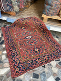 small heriz rug