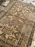 [vintage rugs] - Blue Parakeet Rugs