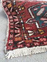 2' x 3' Gharajeh Heriz scatter rug (#796) - Blue Parakeet Rugs
