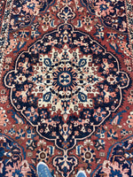 7x10 Vintage floral Bakhtiari rug #2207 / 7x10 Vintage Rug - Blue Parakeet Rugs