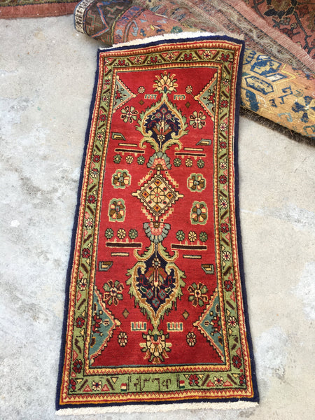 1'10 x 4'1 Vintage Persian rug mat / 2x4 scatter rug (#1011) - Blue Parakeet Rugs