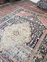 6’10 x 10’ Timeworn Antique Ferahan rug #2299 / Antique Oriental Rug - Blue Parakeet Rugs